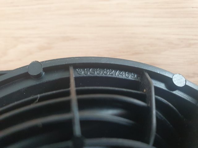 bontott VW GOLF VII Csomagtérajtó Kilincs