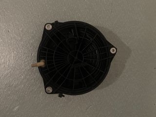 bontott VW GOLF VII Csomagtérajtó Kilincs