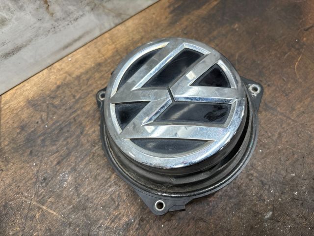 bontott VW GOLF VII Csomagtérajtó Kilincs