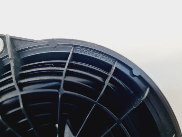 bontott VW GOLF VII Csomagtérajtó Kilincs