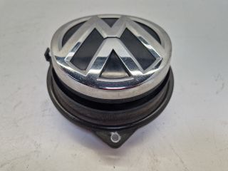 bontott VW GOLF VII Csomagtérajtó Kilincs