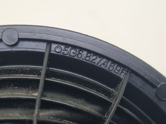 bontott VW GOLF VII Csomagtérajtó Kilincs