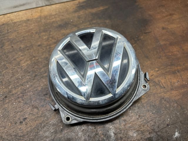 bontott VW GOLF VII Csomagtérajtó Kilincs