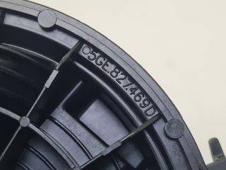 bontott VW GOLF VII Csomagtérajtó Kilincs