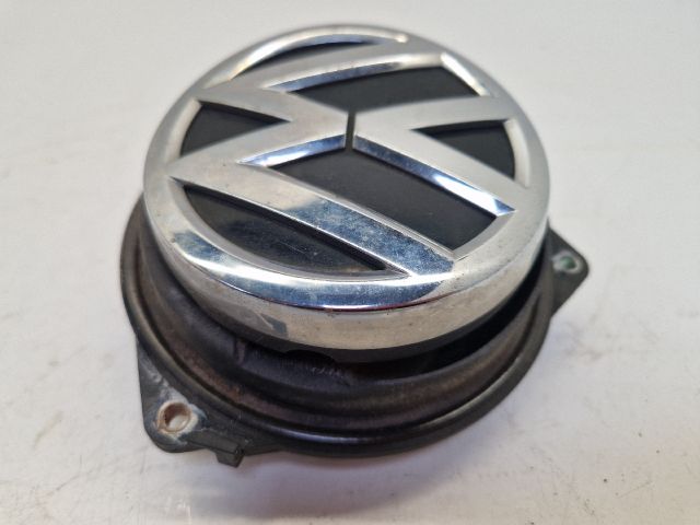 bontott VW GOLF VII Csomagtérajtó Kilincs