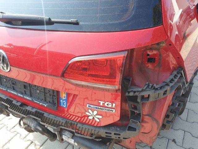 bontott VW GOLF VII Csomagtérajtó (Részeivel)