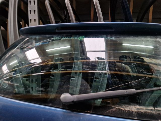 bontott VW GOLF VII Csomagtérajtó (Részeivel)