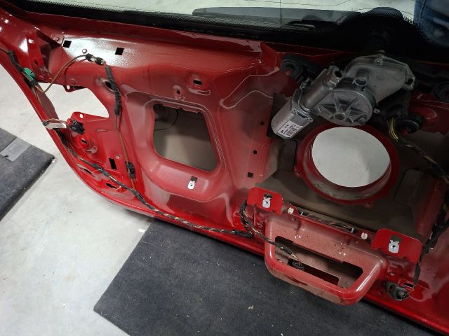 bontott VW GOLF VII Csomagtérajtó (Részeivel)