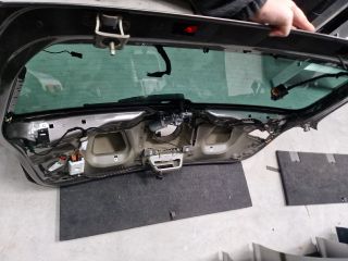 bontott VW GOLF VII Csomagtérajtó (Részeivel)