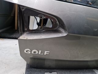 bontott VW GOLF VII Csomagtérajtó (Részeivel)