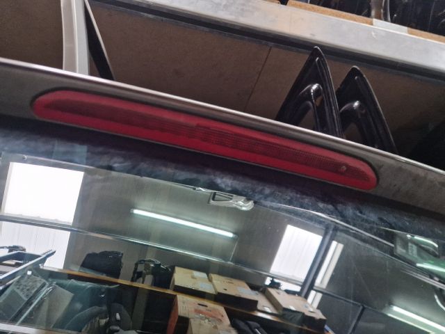 bontott VW GOLF VII Csomagtérajtó (Részeivel)