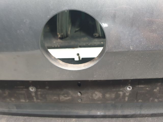 bontott VW GOLF VII Csomagtérajtó (Részeivel)