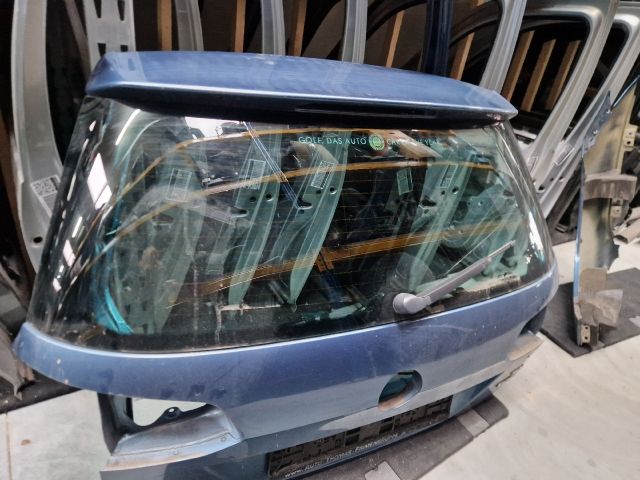 bontott VW GOLF VII Csomagtérajtó (Részeivel)