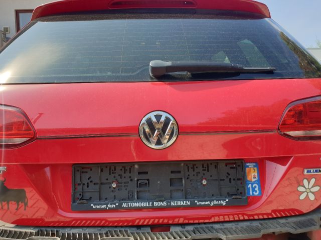 bontott VW GOLF VII Csomagtérajtó (Részeivel)