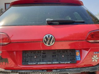 bontott VW GOLF VII Csomagtérajtó (Részeivel)