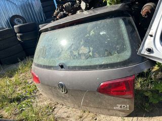 bontott VW GOLF VII Csomagtérajtó (Részeivel)