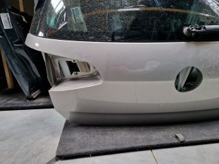 bontott VW GOLF VII Csomagtérajtó (Részeivel)