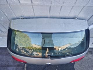 bontott VW GOLF VII Csomagtérajtó (Részeivel)