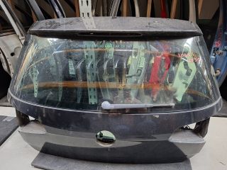 bontott VW GOLF VII Csomagtérajtó (Részeivel)