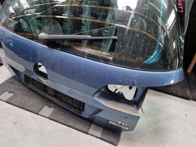 bontott VW GOLF VII Csomagtérajtó (Részeivel)