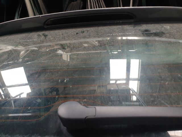 bontott VW GOLF VII Csomagtérajtó (Részeivel)