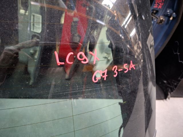 bontott VW GOLF VII Csomagtérajtó (Részeivel)