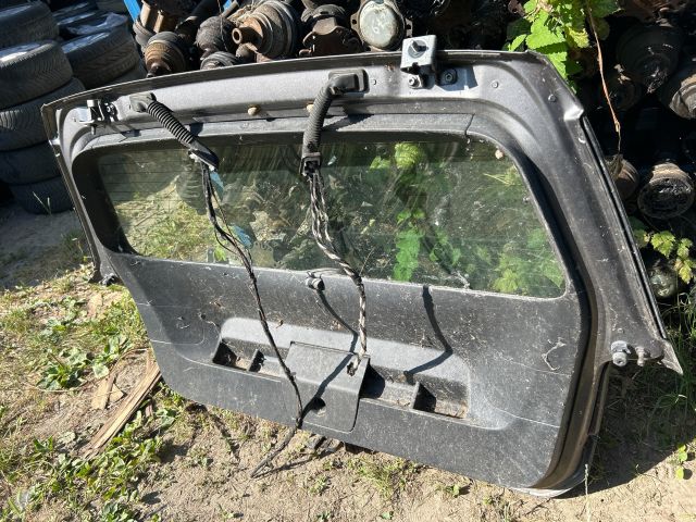 bontott VW GOLF VII Csomagtérajtó (Részeivel)