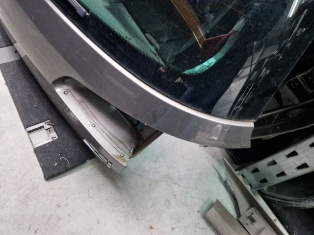 bontott VW GOLF VII Csomagtérajtó (Részeivel)