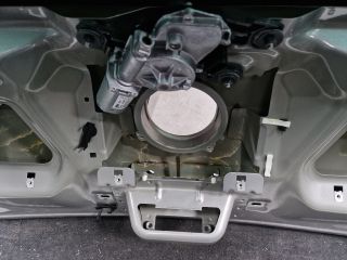 bontott VW GOLF VII Csomagtérajtó (Részeivel)