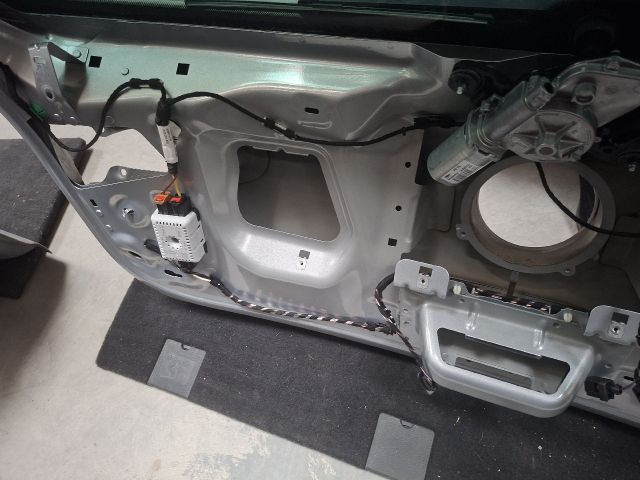 bontott VW GOLF VII Csomagtérajtó (Üres lemez)