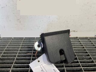 bontott VW GOLF VII Csomagtérajtó Ütköző