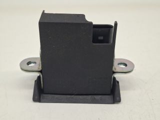 bontott VW GOLF VII Csomagtérajtó Zárszerkezet