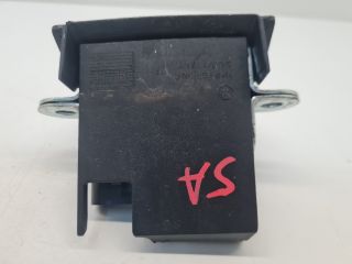 bontott VW GOLF VII Csomagtérajtó Zárszerkezet