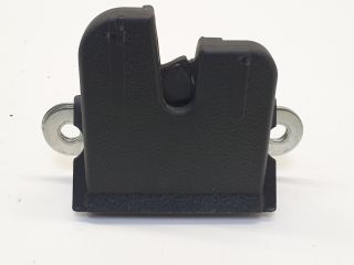 bontott VW GOLF VII Csomagtérajtó Zárszerkezet