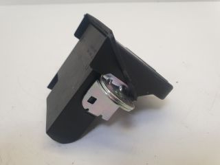 bontott VW GOLF VII Csomagtérajtó Zárszerkezet