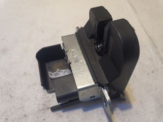 bontott VW GOLF VII Csomagtérajtó Zárszerkezet