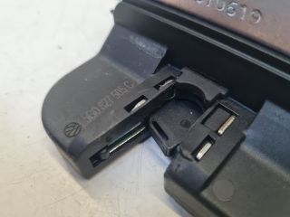 bontott VW GOLF VII Csomagtérajtó Zárszerkezet