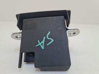 bontott VW GOLF VII Csomagtérajtó Zárszerkezet