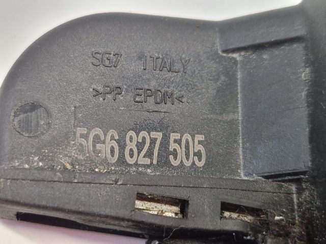 bontott VW GOLF VII Csomagtérajtó Zárszerkezet