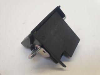 bontott VW GOLF VII Csomagtérajtó Zárszerkezet