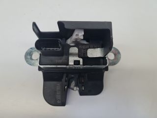 bontott VW GOLF VII Csomagtérajtó Zárszerkezet