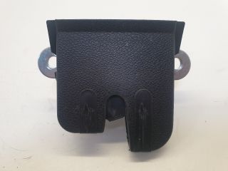 bontott VW GOLF VII Csomagtérajtó Zárszerkezet