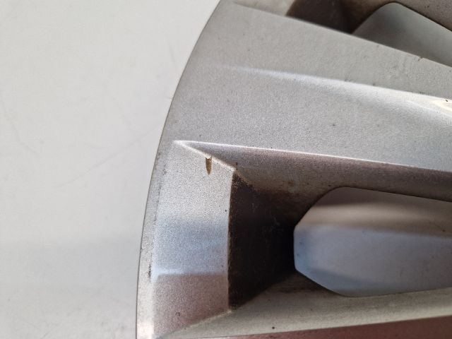 bontott VW GOLF VII Dísztárcsa (1 db)