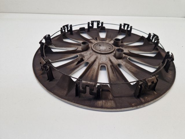 bontott VW GOLF VII Dísztárcsa (1 db)