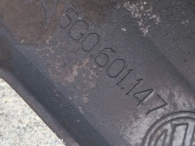 bontott VW GOLF VII Dísztárcsa (1 db)