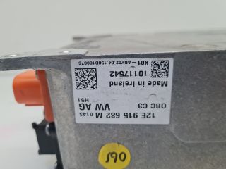 bontott VW GOLF VII Akkumulátor Töltő