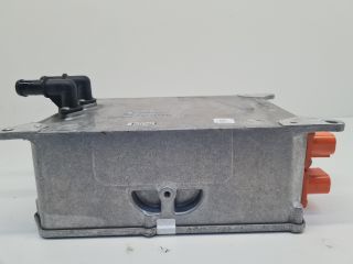 bontott VW GOLF VII Akkumulátor Töltő