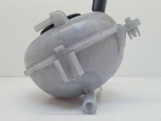 bontott VW GOLF VII Kiegyenlítő Tartály