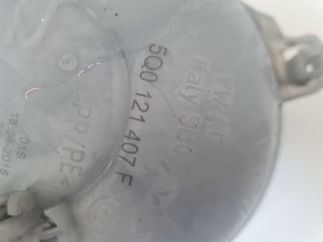 bontott VW GOLF VII Kiegyenlítő Tartály