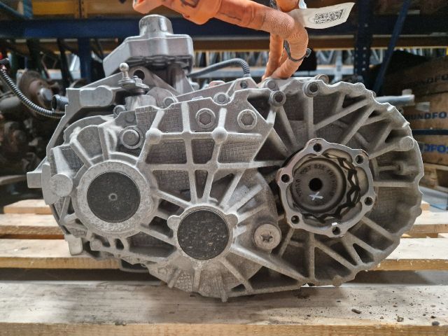 bontott VW GOLF VII Villanymotor